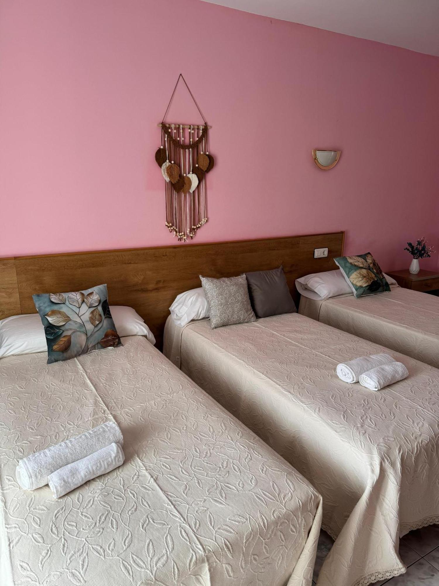 Hotel Campestre Chamuinas 庞特维德拉 客房 照片