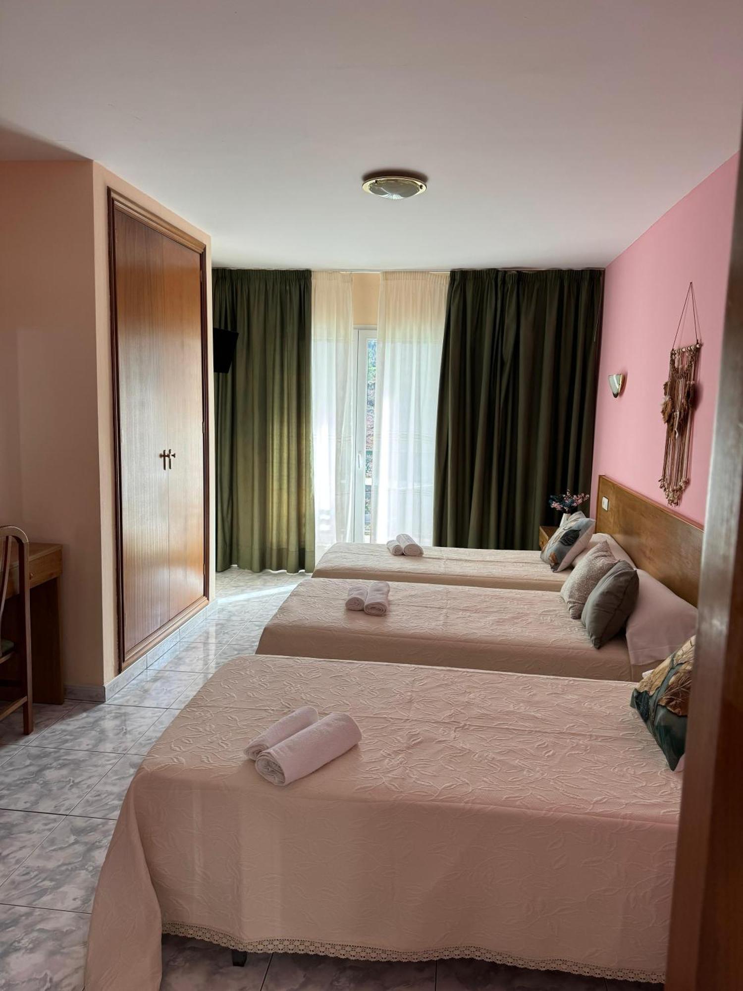 Hotel Campestre Chamuinas 庞特维德拉 客房 照片